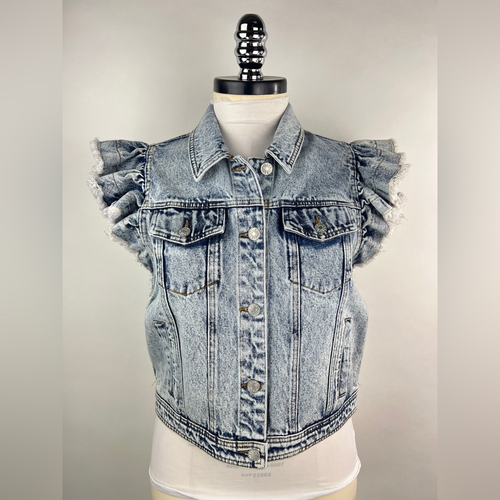 💚 3014. Acid Wash Flutter Sleeve Denim Vest